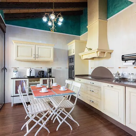 Lentisco Villa Nerja